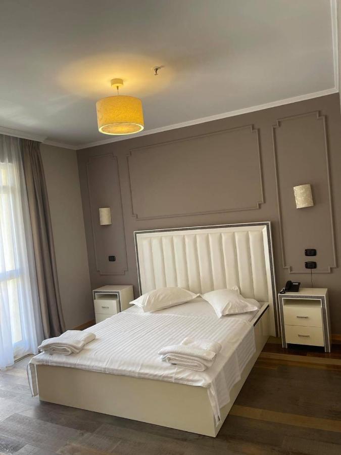 Germany Hotel Durres Exterior photo