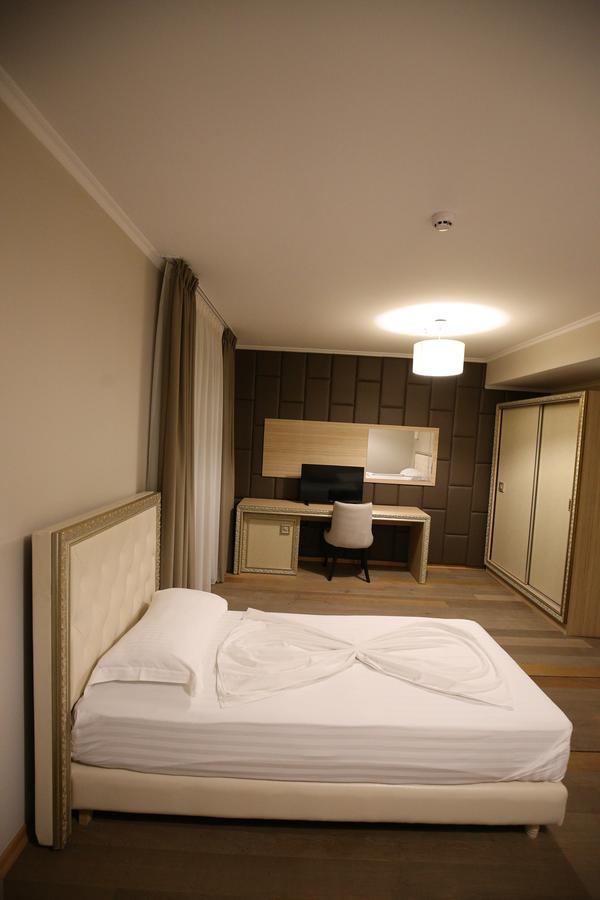 Germany Hotel Durres Exterior photo
